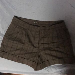 Apostrophe brand shorts